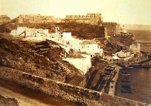 CD eh- 115- MEK- Fort Est